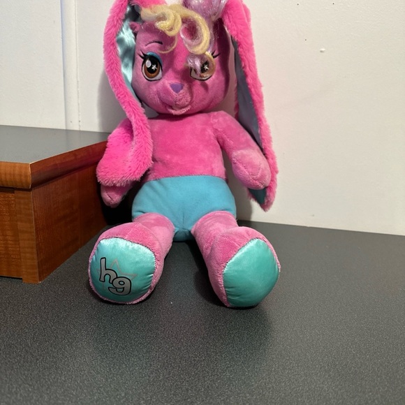 BAB Build A Bear Honey Girl HG Risa Pink Rock Star Bunny Rabbit Plush 20" - Picture 2 of 8